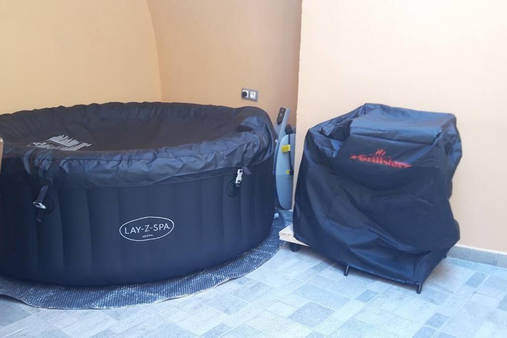Prázdninový dům Atraktivna Kuca Sa Saunom I Grijanim Jacuzzijem Cres